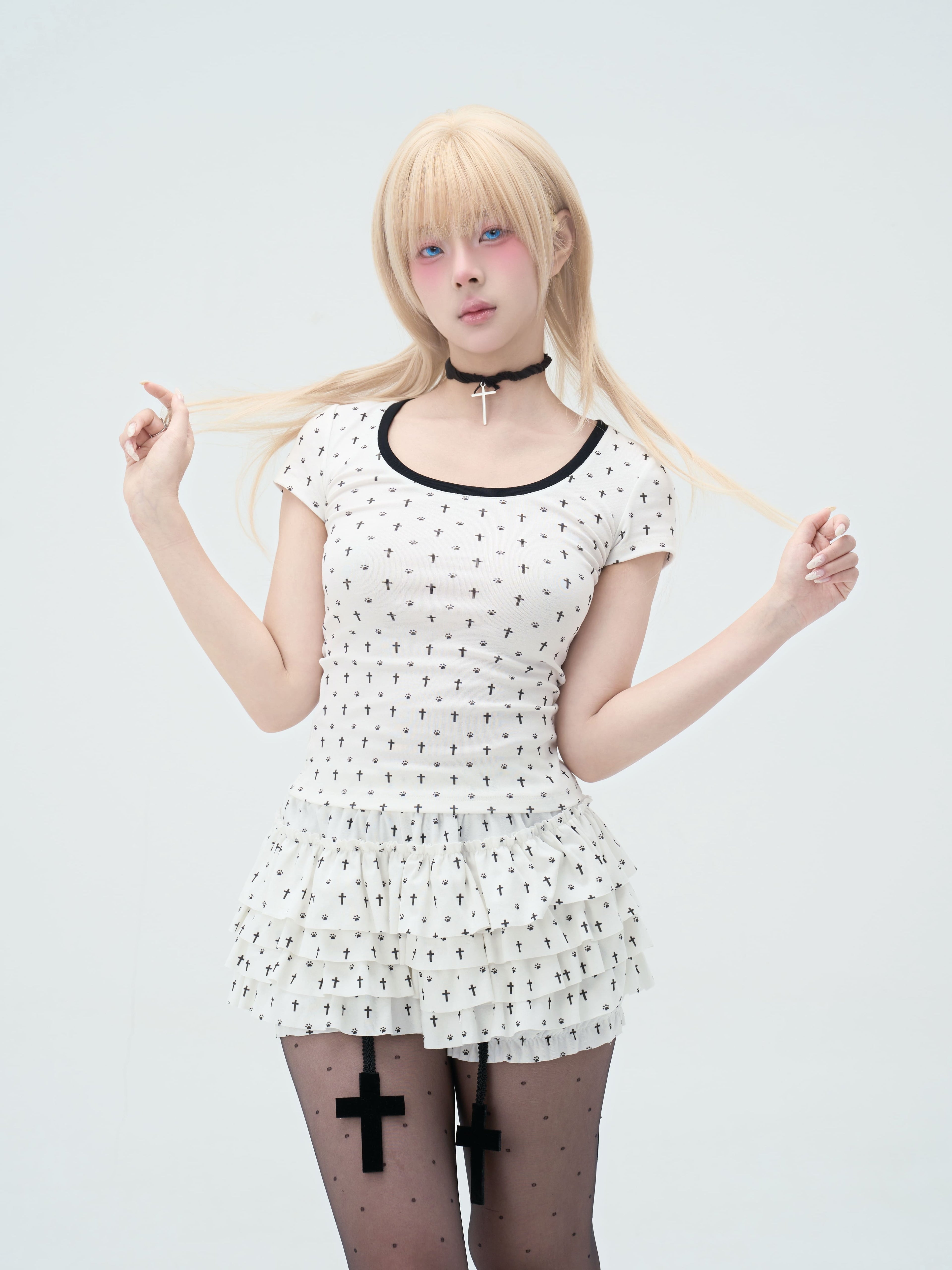 🐾 Kitty Paw T-shirt with Ears