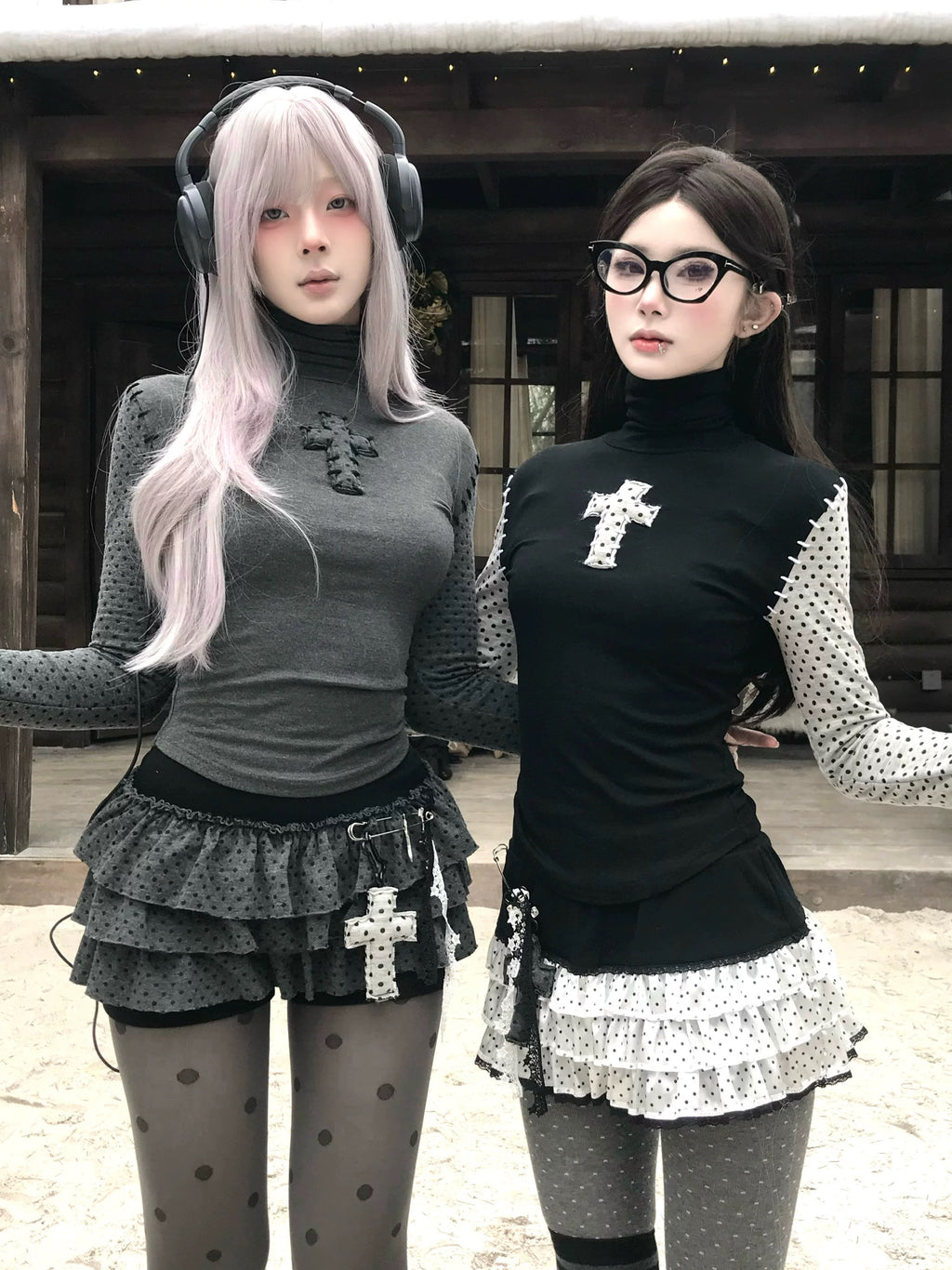 ᛝ プントクローチェ タートルネック トップ